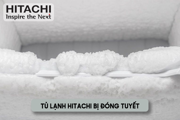 Sửa tủ lạnh Hitachi Inverter đóng tuyết dày đặc, bó dàn lạnh